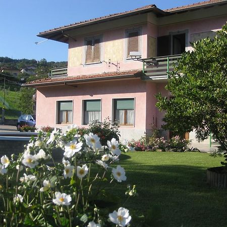 B&B Garden Solto Collina Екстер'єр фото