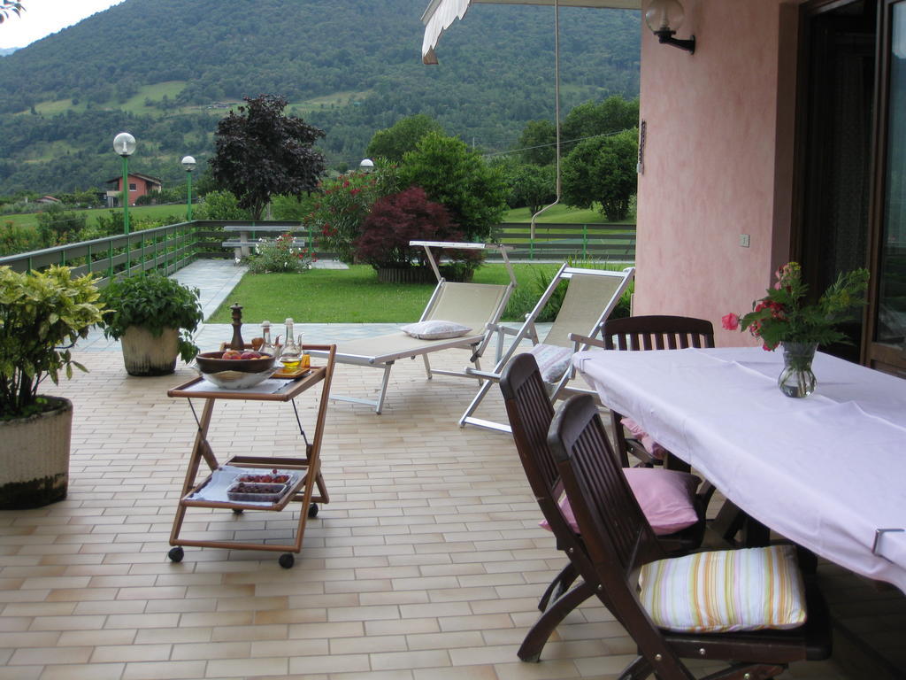 B&B Garden Solto Collina Екстер'єр фото