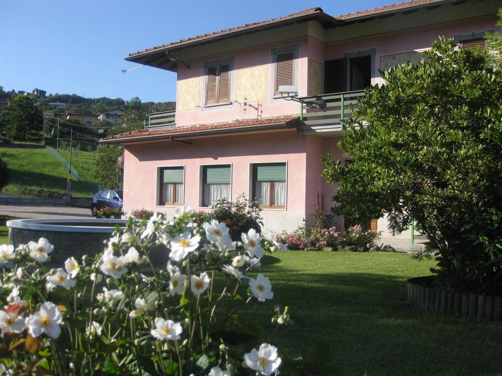 B&B Garden Solto Collina Екстер'єр фото